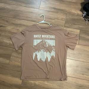 Graphic Print Round Neck Casual Short Sleeve T-Shirt